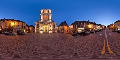 Place de l'Eglise — Montfort l'Amaury