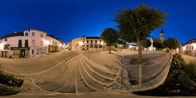 Louveciennes - place de l'église de nuit