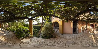 Villa Toscane — terrasse juillet 2021